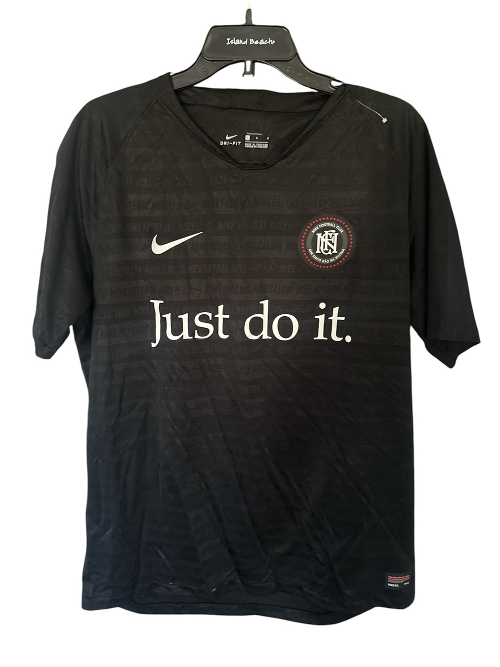 Nike Men’s Black Crew Neck 'Just Do It.' Performance Jersey